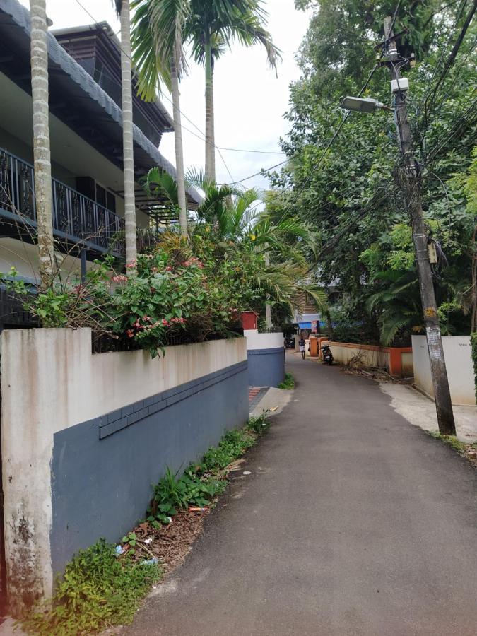 Paradise Inn Guest House Alappuzha Εξωτερικό φωτογραφία