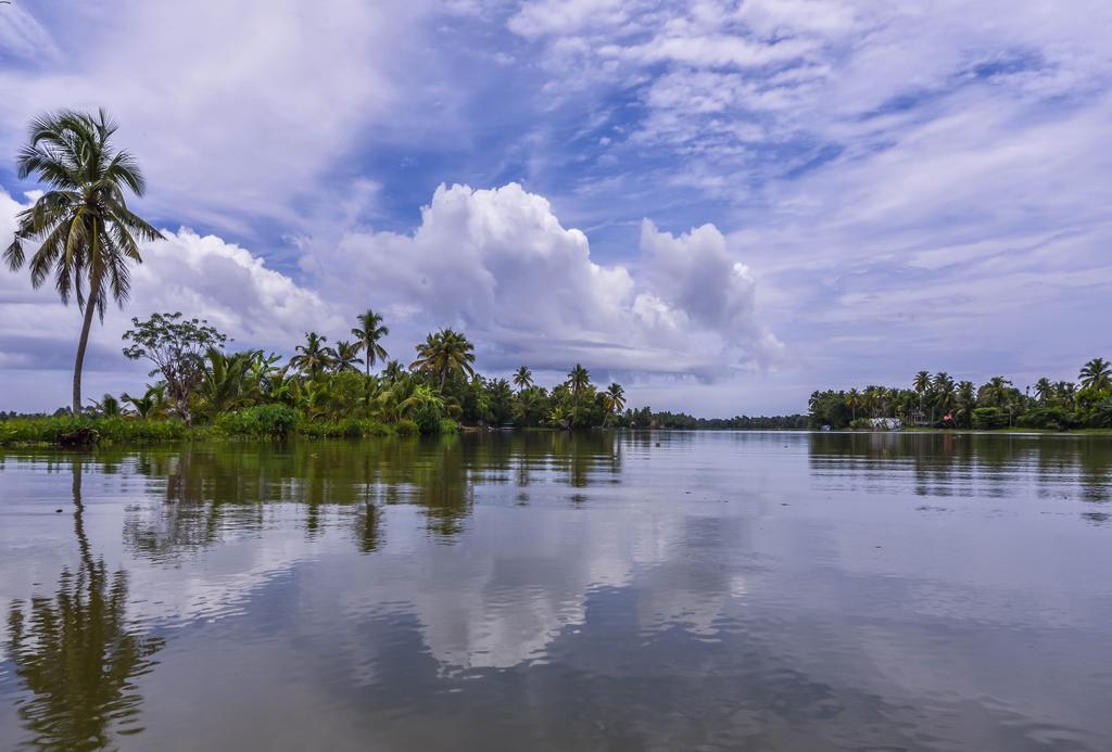 Paradise Inn Guest House Alappuzha Εξωτερικό φωτογραφία