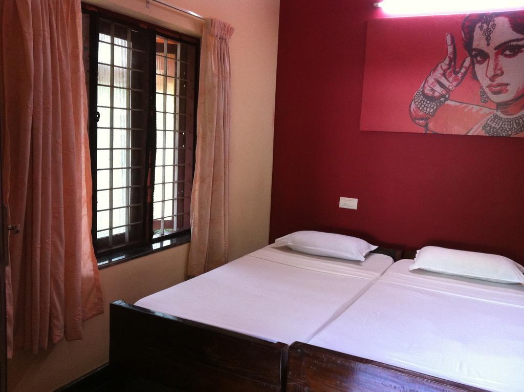 Paradise Inn Guest House Alappuzha Εξωτερικό φωτογραφία